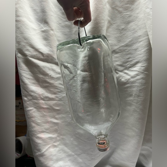 Vintage Glass Iv Bottle with Built In Hanger . - Picture 6 of 7
